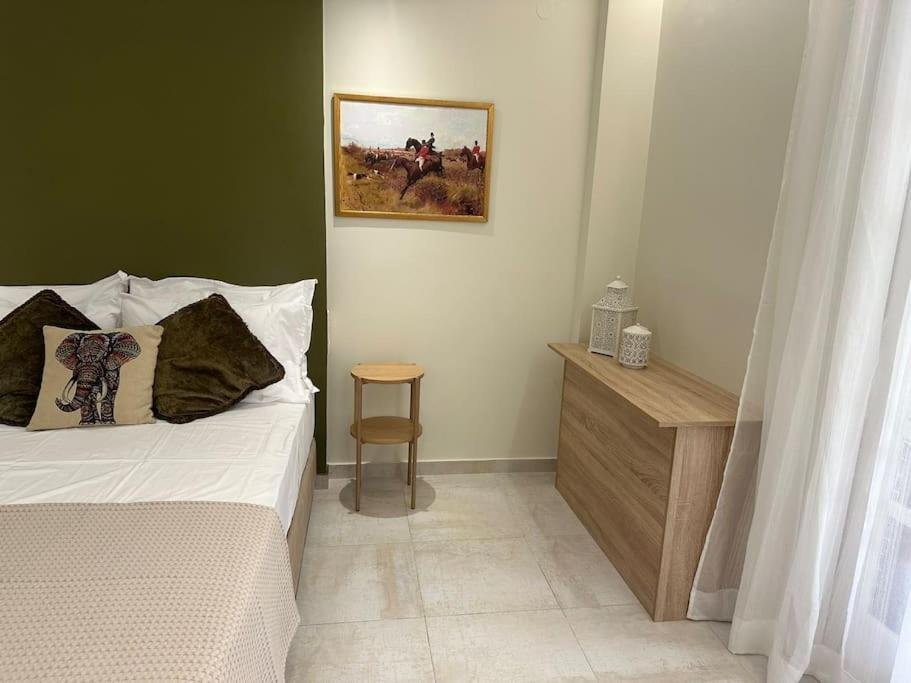 Eclectic Apartment Near Downtown كاندية المظهر الخارجي الصورة