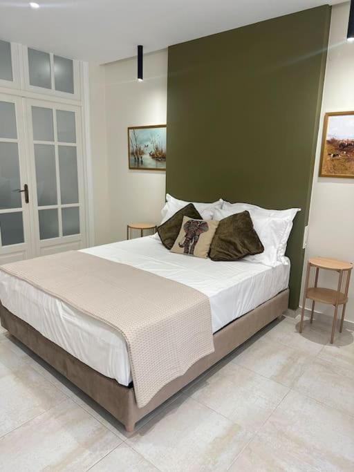 Eclectic Apartment Near Downtown كاندية المظهر الخارجي الصورة