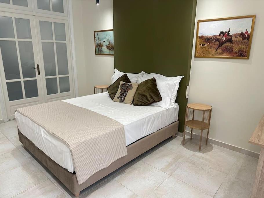 Eclectic Apartment Near Downtown كاندية المظهر الخارجي الصورة